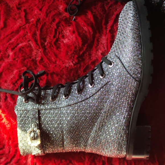 Stuart weitzman silver iridescent combat boots - Picture 2 of 5